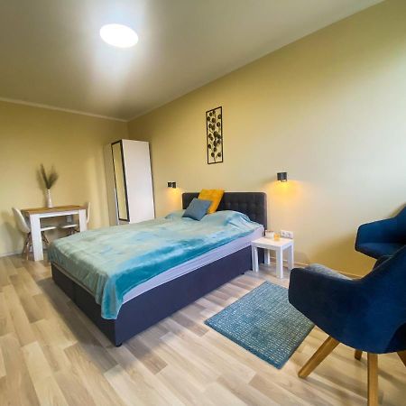 Fresh Smartly Designed Studio Flat & Sunny Balcony Budapest Exterior foto
