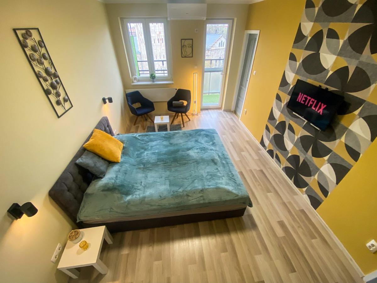 Fresh Smartly Designed Studio Flat & Sunny Balcony Budapest Exterior foto